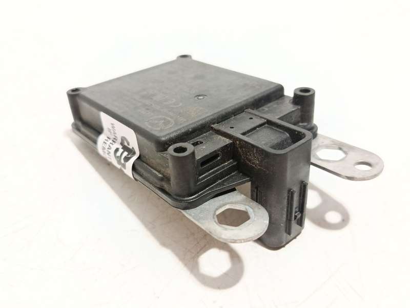 Recambio de modulo electronico para mazda mazda 3 sedan 2.5 e-skyactiv-g referencia OEM IAM KR9P67XA0  A2C78054108 2