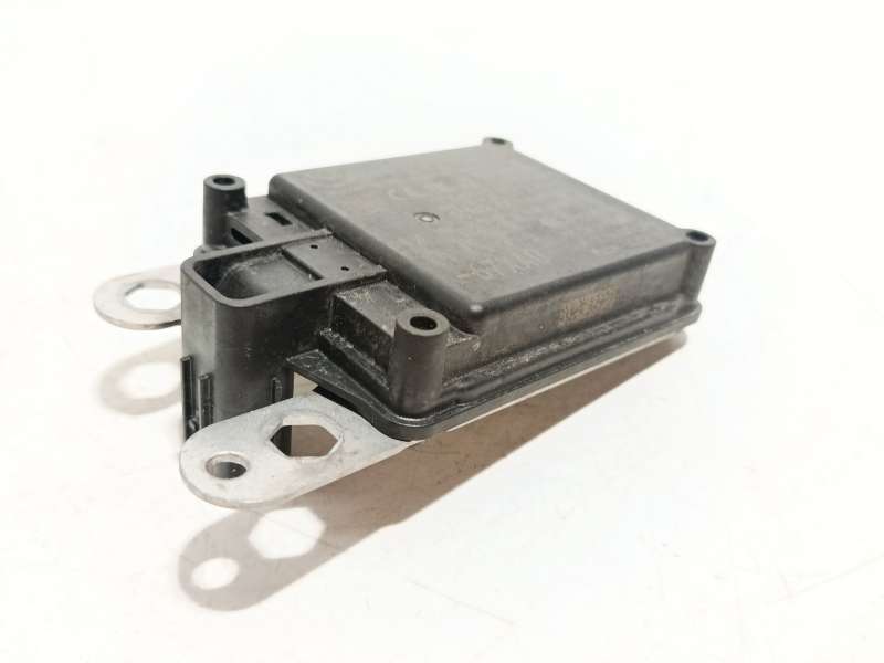 Recambio de modulo electronico para mazda mazda 3 sedan 2.5 e-skyactiv-g referencia OEM IAM KR9P67XA0  A2C78054108 3