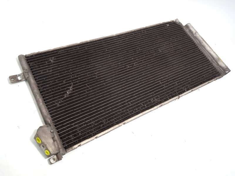 CONDENSADOR / RADIADOR AIRE ACONDICIONADO 51937924 