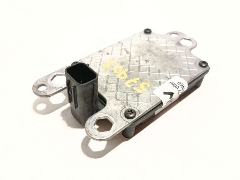 Recambio de modulo electronico para mazda mazda 3 sedan 2.5 e-skyactiv-g referencia OEM IAM KR9P67XA0  A2C78054108 4
