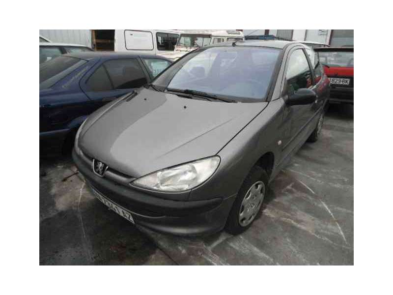 PEUGEOT 206 BERLINA