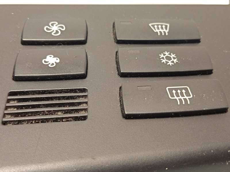 Recambio de mando climatizador para bmw x3 (e83) 2.0d referencia OEM IAM 64113417445  5HB008777 - Gris 4