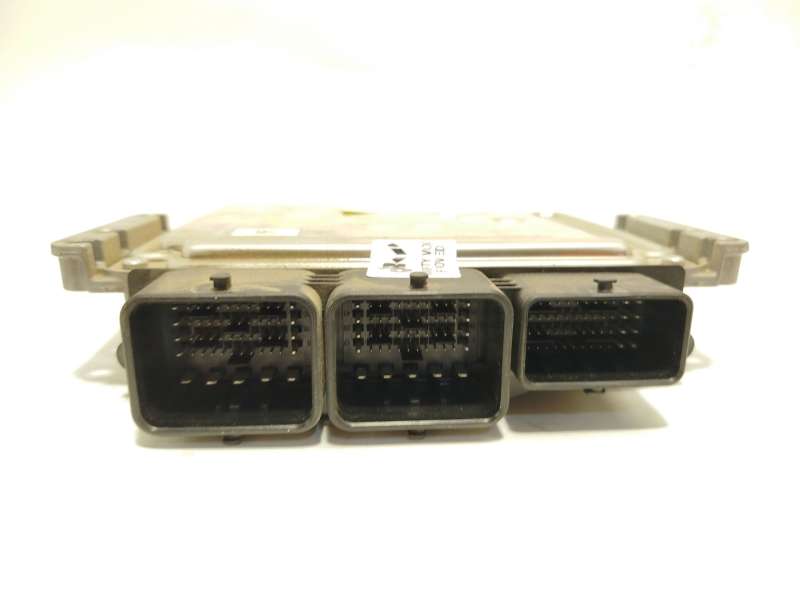 Recambio de centralita motor uce para peugeot 207/207+ (wa_, wc_) 1.4 hdi referencia OEM IAM 9805947780 9666729680 0281019818 3