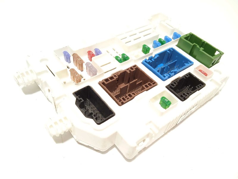 CAJA RELES / FUSIBLES 9846631480 A3C03306405