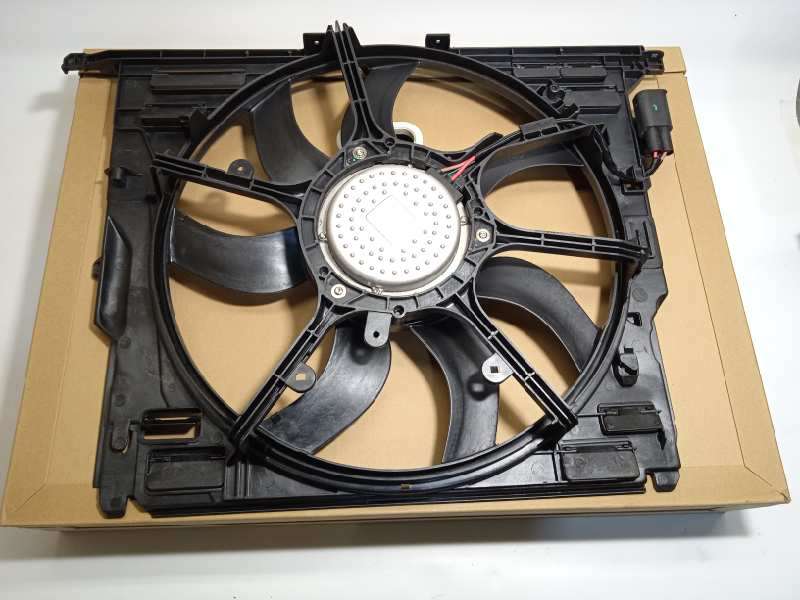 Recambio de electroventilador para bmw serie 5 lim. (f10) 530d referencia OEM IAM 17428509741 2
