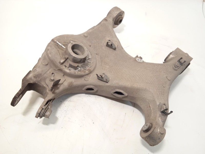 BRAZO SUSPENSION INFERIOR TRASERO DERECHO FK725B530AD LR076678 