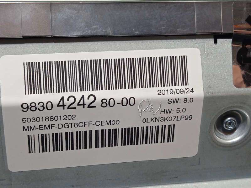 Recambio de pantalla multifuncion para peugeot 3008 allure referencia OEM IAM 9830424280  503018801202 5