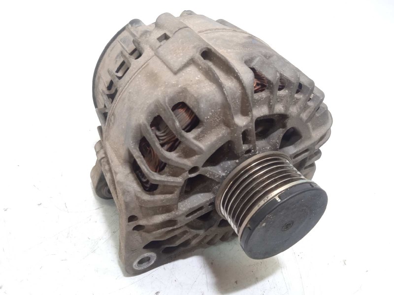 ALTERNADOR 231000011R TG15C123