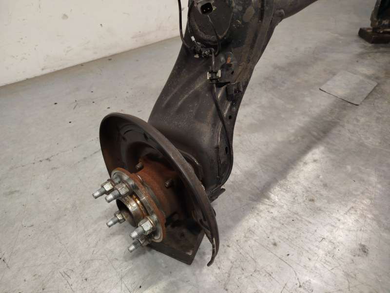 Recambio de puente trasero para opel astra k (b16) 1.4 turbo (68) referencia OEM IAM 39154142 - Rojo 3