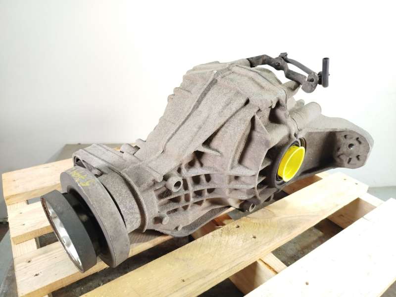 Recambio de diferencial trasero para maserati levante suv (m161) 3.0 d q4 referencia OEM IAM 670037685 3