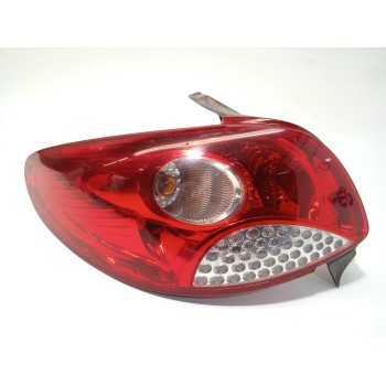 Recambio de piloto trasero izquierdo para peugeot 206+ (2l_, 2m_) 1.1 referencia OEM IAM 6350GV  