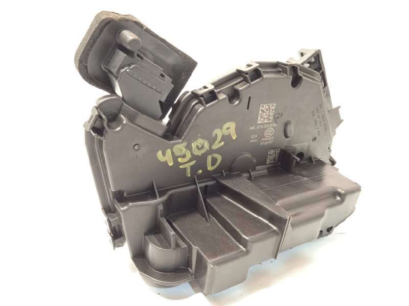 Recambio de cerradura puerta trasera derecha para volkswagen t-roc advance referencia OEM IAM 5TA839016L - Negro 2