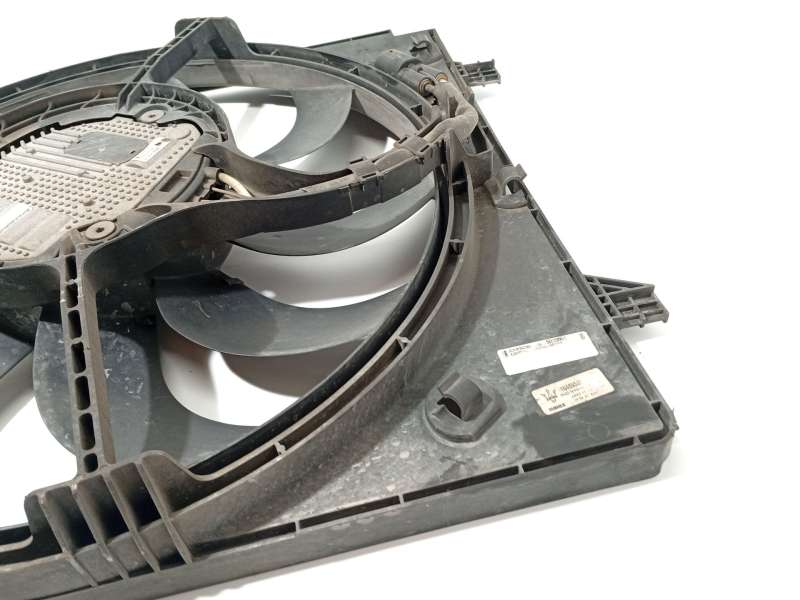 Recambio de electroventilador para maserati levante suv (m161) 3.0 d q4 referencia OEM IAM 670038344 16486546 3