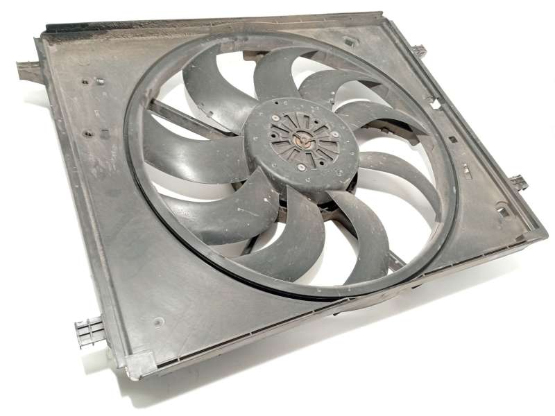 Recambio de electroventilador para maserati levante suv (m161) 3.0 d q4 referencia OEM IAM 670038344 16486546 4