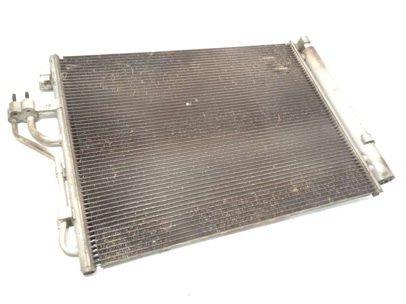 Recambio de condensador / radiador aire acondicionado para kia sportage iii (sl) 1.7 crdi referencia OEM IAM 976062Y000 - Blanco