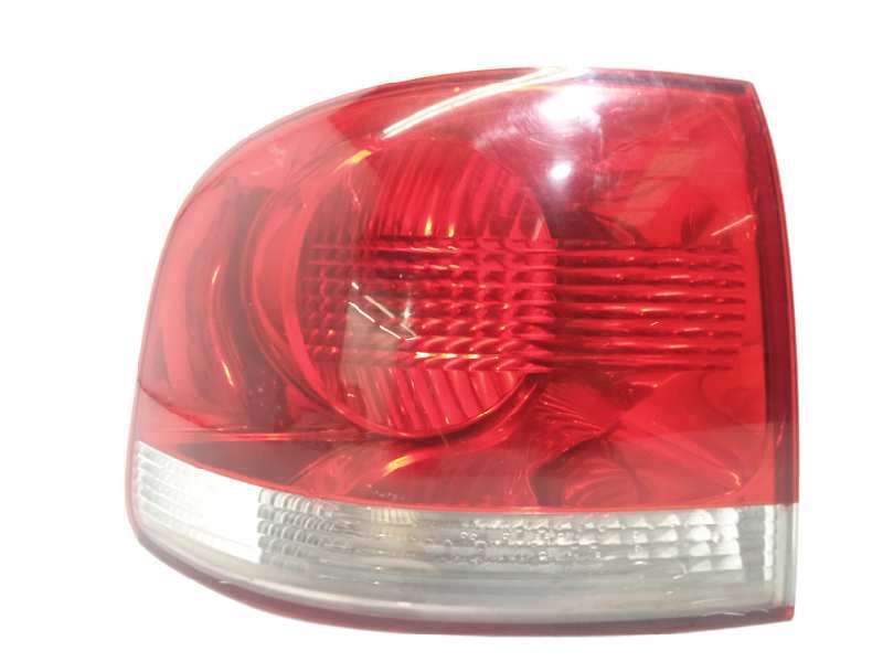 PILOTO TRASERO IZQUIERDO 7L6945095K 