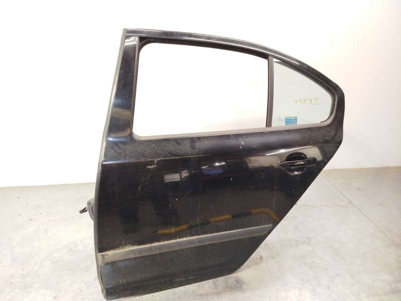Recambio de puerta trasera izquierda para skoda octavia ii (1z3) 1.9 tdi referencia OEM IAM 1Z5833055 - Negro 2