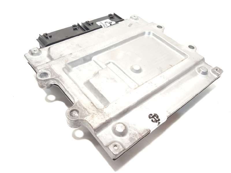 Recambio de centralita motor uce para volvo v60 familiar referencia OEM IAM 31452623  2797009612 - Blanco 2