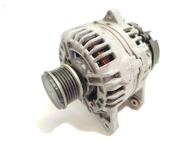 ALTERNADOR 231008578R 0124425093