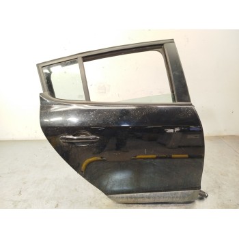 PUERTA TRASERA DERECHA 821006386R 