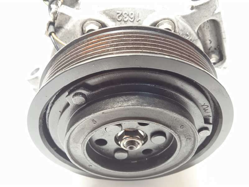 Recambio de compresor aire acondicionado para volvo v60 familiar referencia OEM IAM P31469968 31469968 - Blanco 4