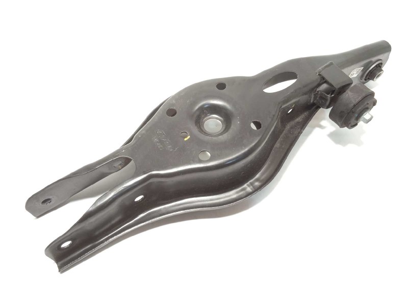 BRAZO SUSPENSION INFERIOR TRASERO DERECHO 55210ATBA0 