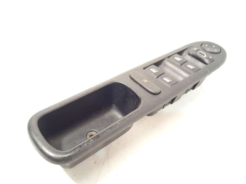 MANDO ELEVALUNAS DELANTERO IZQUIERDO 96531124XT 