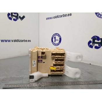 CAJA RELES / FUSIBLES 8273042750B 63583372 8273042750