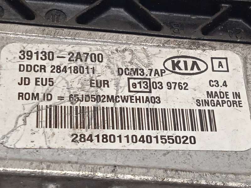 Recambio de centralita motor uce para kia cee'd drive referencia OEM IAM 391302A700  28418011 - Blanco 4
