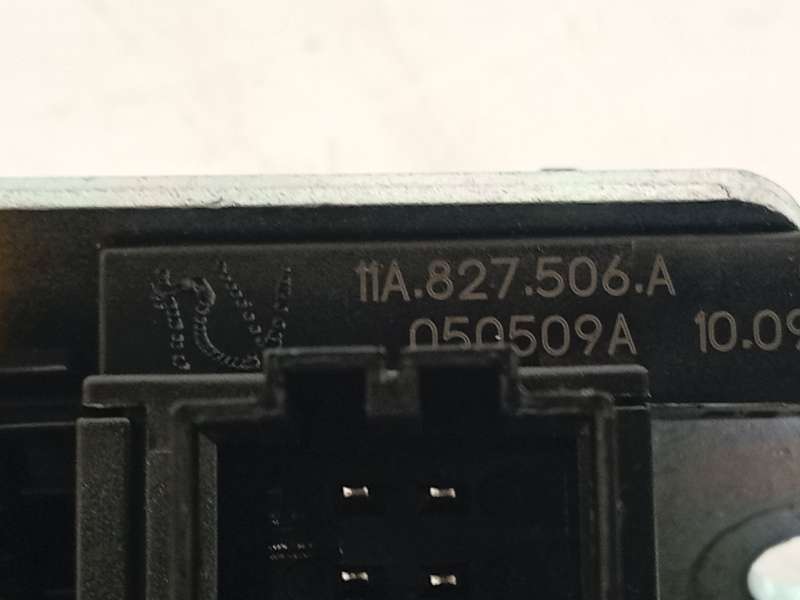 Recambio de cerradura maletero / porton para volkswagen tiguan 2,0 tig referencia OEM IAM 11A827506A 4