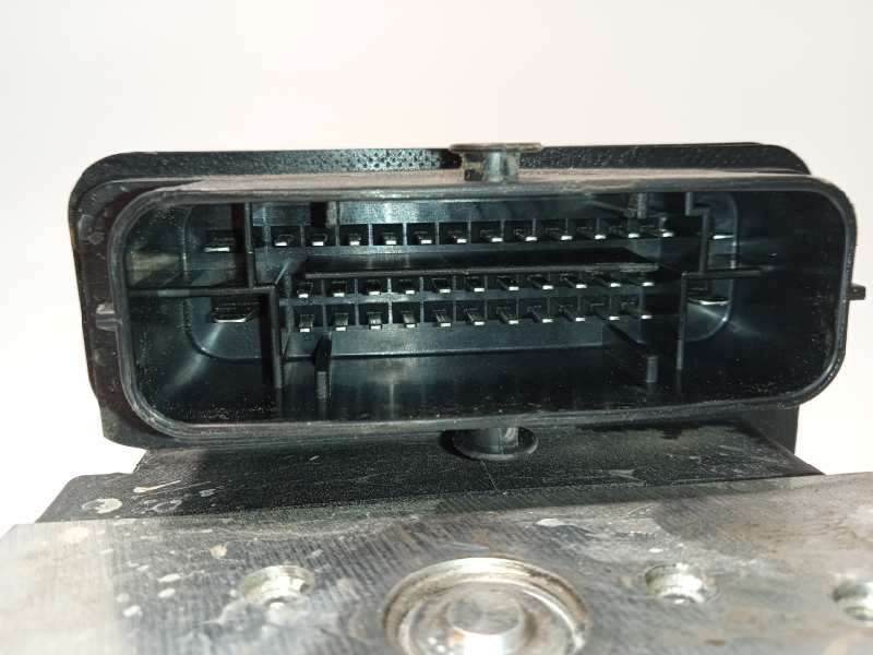 Recambio de abs para kia cee'd 1.6 crdi cat referencia OEM IAM 58920A2230 6158945200 A258920800 - Gris 4