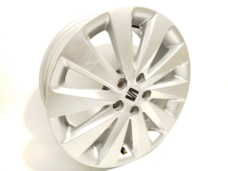 LLANTA 6F9601025 6F96010258Z8 