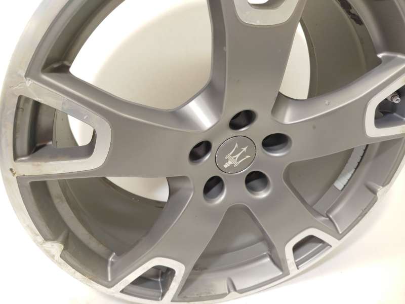 Recambio de llanta para maserati levante suv (m161) 3.0 d q4 referencia OEM IAM 670044701 5