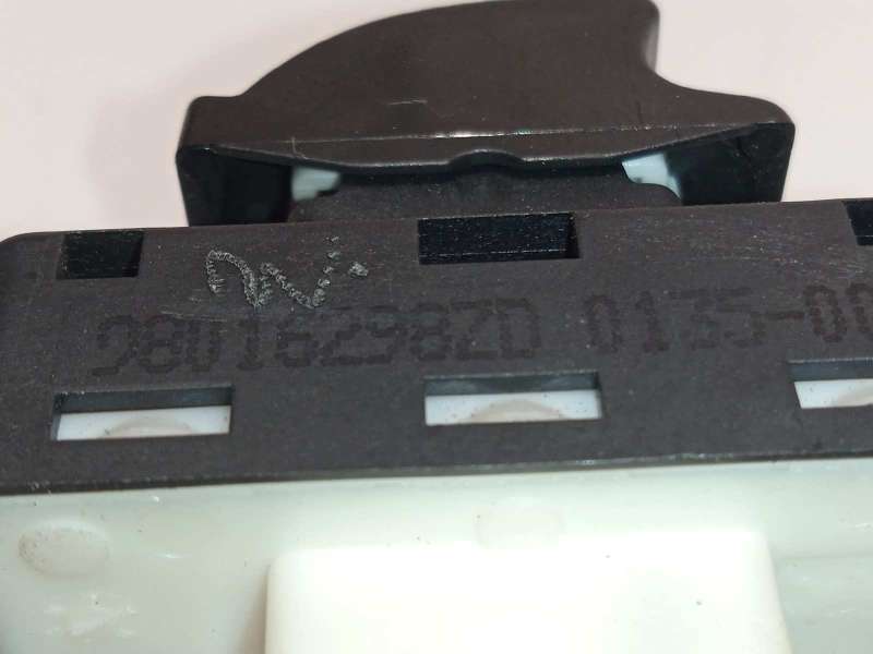 Recambio de mando elevalunas delantero izquierdo para citroën c4 cactus feel referencia OEM IAM 98016298ZD - Gris 4