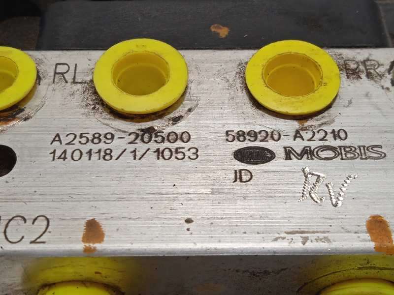 Recambio de abs para kia cee'd drive referencia OEM IAM 58920A2210 6158945200 A258920500 - Blanco 6