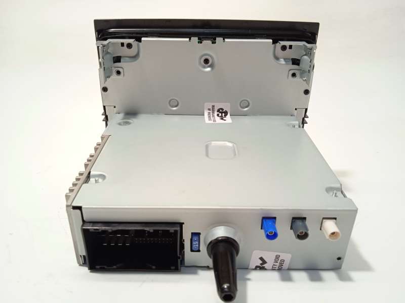 Recambio de sistema audio / radio cd para opel movano c furgoneta (u9) 2.2 d referencia OEM IAM 14411882ZD 1690682480 7357876450 10