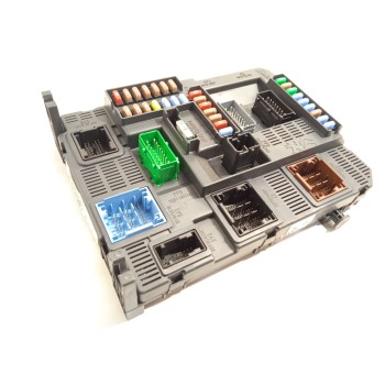 CAJA RELES / FUSIBLES 9807531680 1612139080 