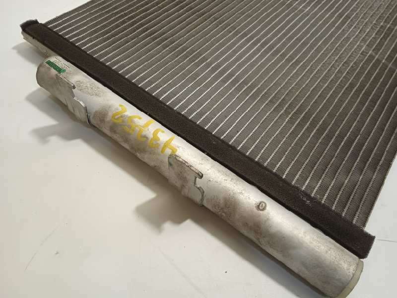 Recambio de condensador / radiador aire acondicionado para chevrolet aveo 1.2 cat referencia OEM IAM 96943762 - Blanco 3