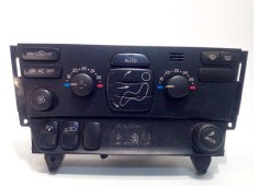 Recambio de mando climatizador para volvo xc70 2.4 diesel cat referencia OEM IAM 30746022  
