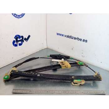 ELEVALUNAS DELANTERO DERECHO 8R0837462G 8K0959802B