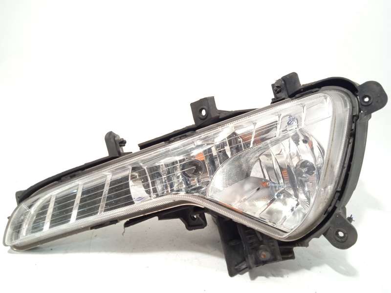 Recambio de piloto delantero izquierdo para kia sportage iii (sl) 1.7 crdi referencia OEM IAM 922013W200 - Blanco