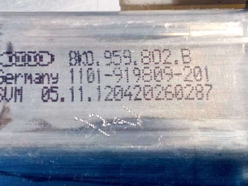 Recambio de elevalunas delantero derecho para audi q5 (8r) 2.0 16v tdi referencia OEM IAM 8R0837462G  8K0959802B - Blanco 5