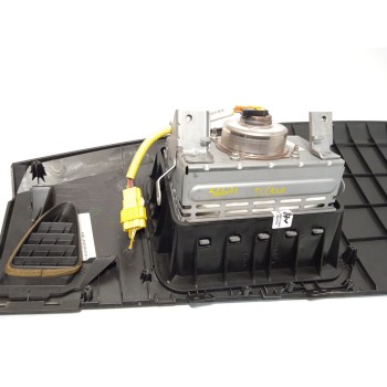 AIRBAG DELANTERO DERECHO 7030A071 