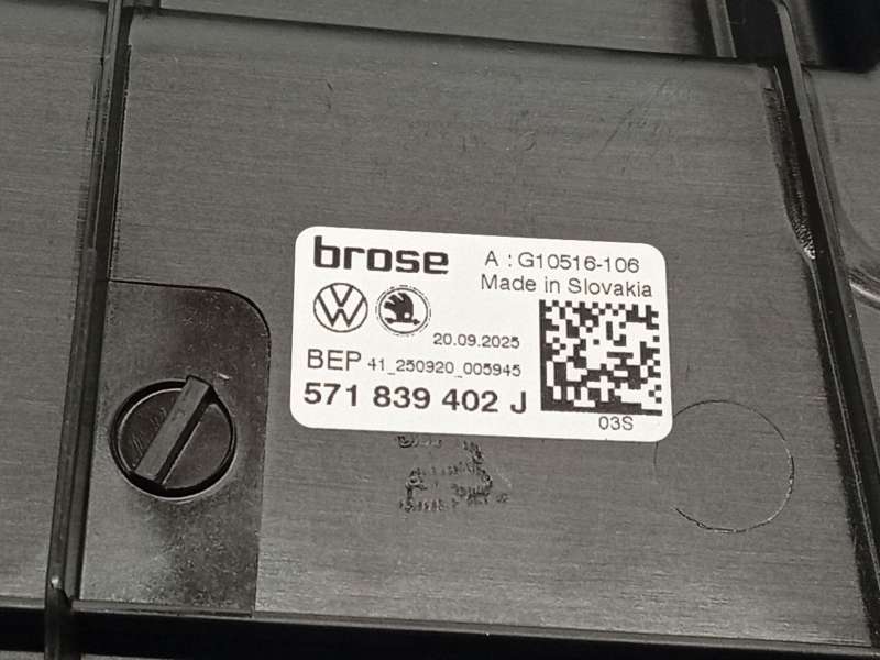 Recambio de elevalunas trasero derecho para volkswagen tiguan 2,0 tig referencia OEM IAM 571839402J 5Q4959802F 6