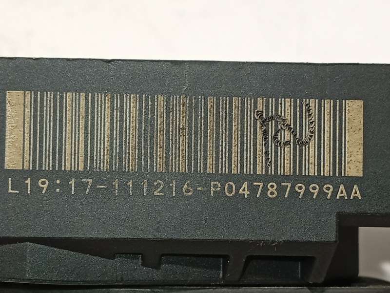 Recambio de maneta exterior delantera izquierda para maserati levante suv (m161) 3.0 d q4 referencia OEM IAM 04787999AA  P047879 5