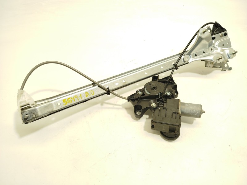 ELEVALUNAS DELANTERO DERECHO 8571042140 0620205501