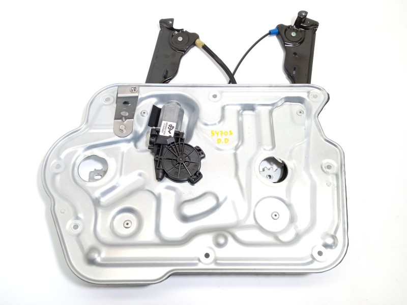 ELEVALUNAS DELANTERO DERECHO 80770JD00A 