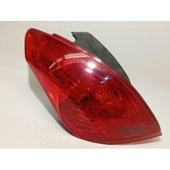 PILOTO TRASERO IZQUIERDO 9680425780 6350CV 