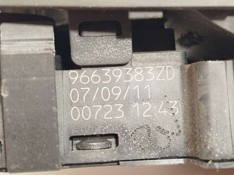 Recambio de mando elevalunas delantero izquierdo para citroën c4 grand picasso i (ua_) 1.6 hdi 110 referencia OEM IAM 96639383ZD - Negro 5