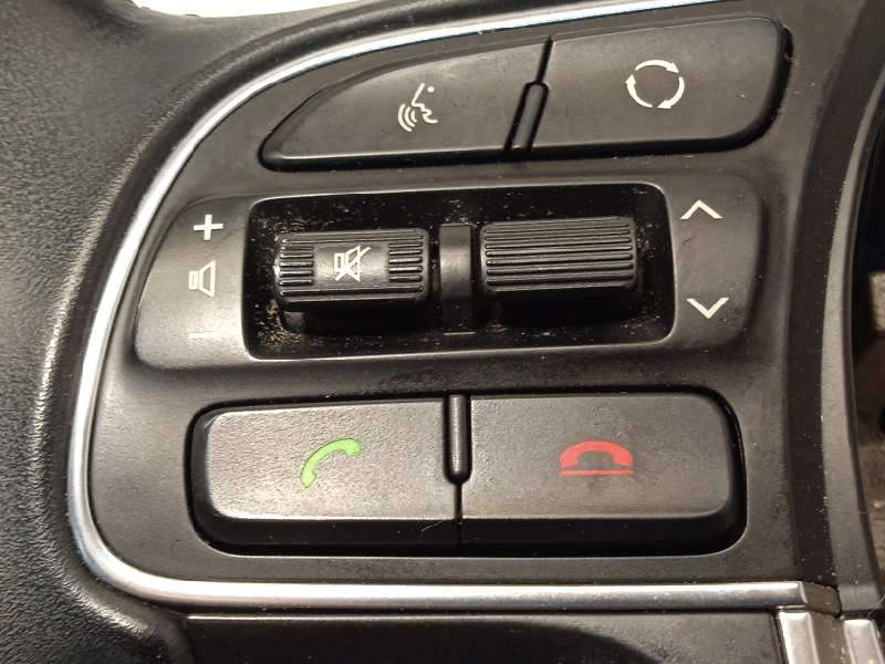 Recambio de volante para kia sportage drive 2wd referencia OEM IAM 56100F1130SA1  56100F1130 - Gris 2